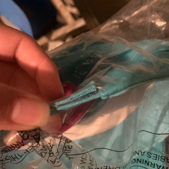 Blue Hello Kitty Hat - Picture 3 of 4